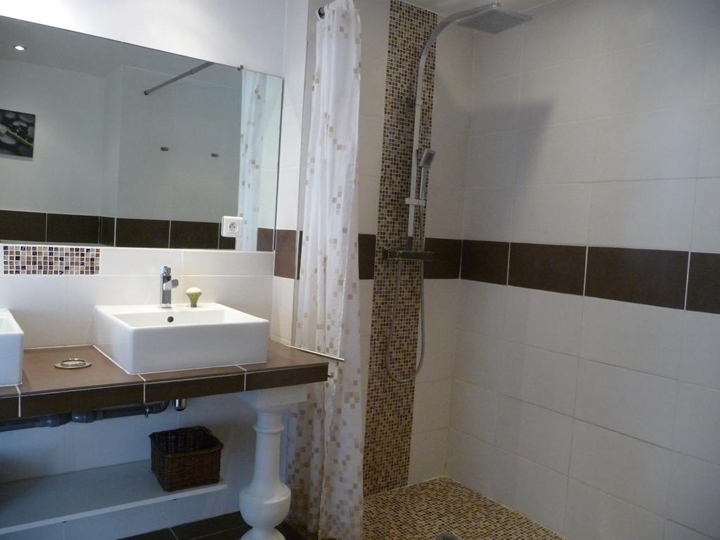 Appartement Castagniers מראה חיצוני תמונה
